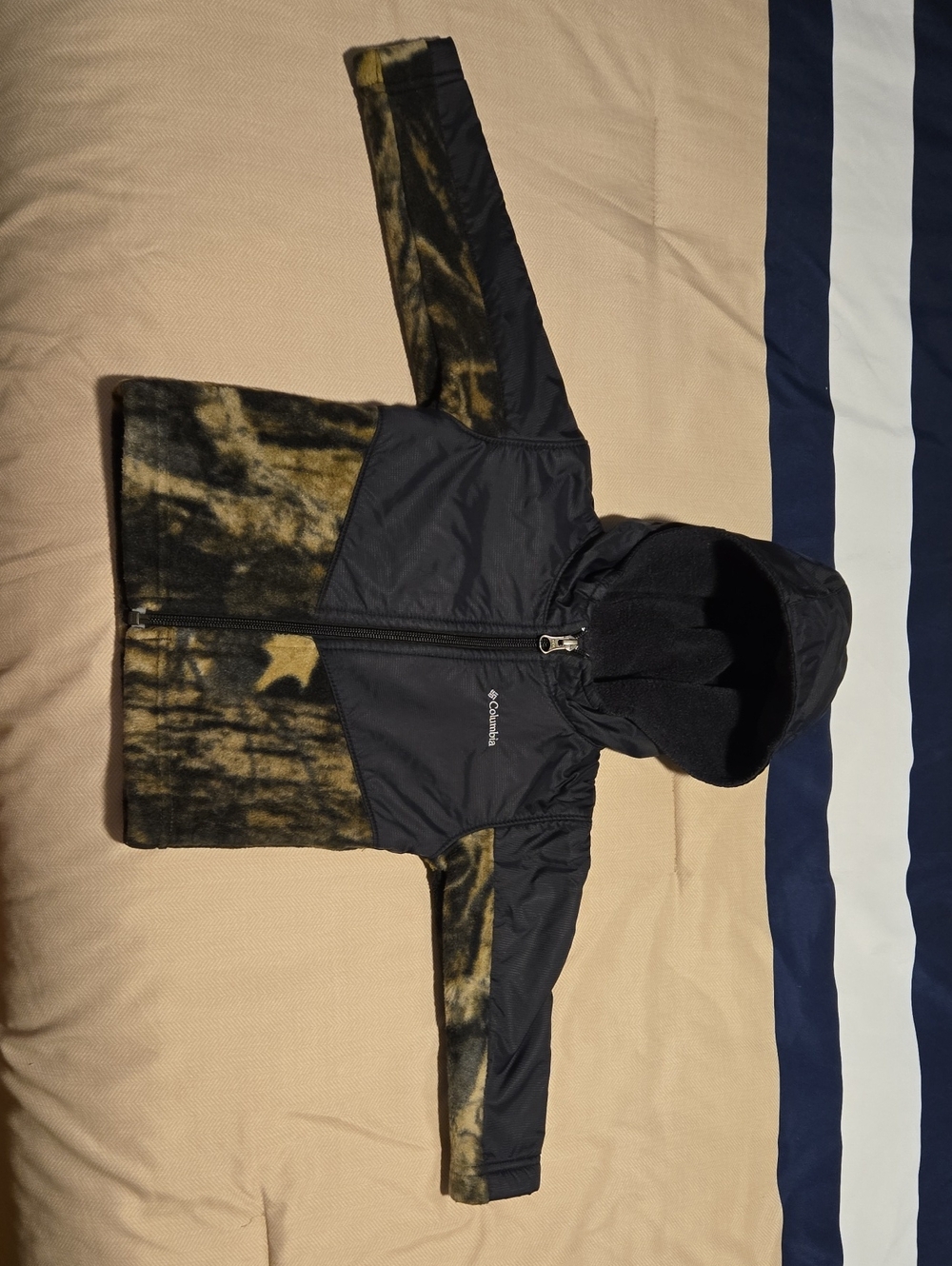 Columbia Kids Black & Olive Tie-Dye Hooded Jacket